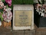 image of grave number 945711